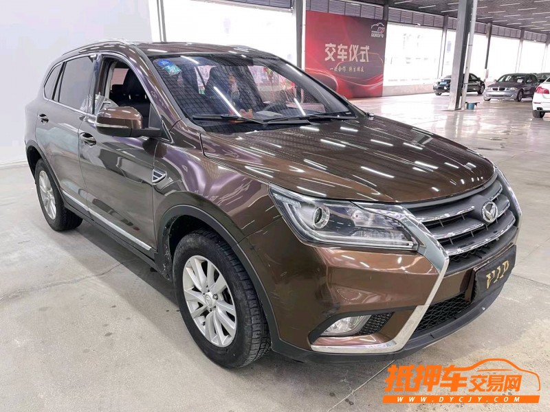 济宁17年北汽幻速S63