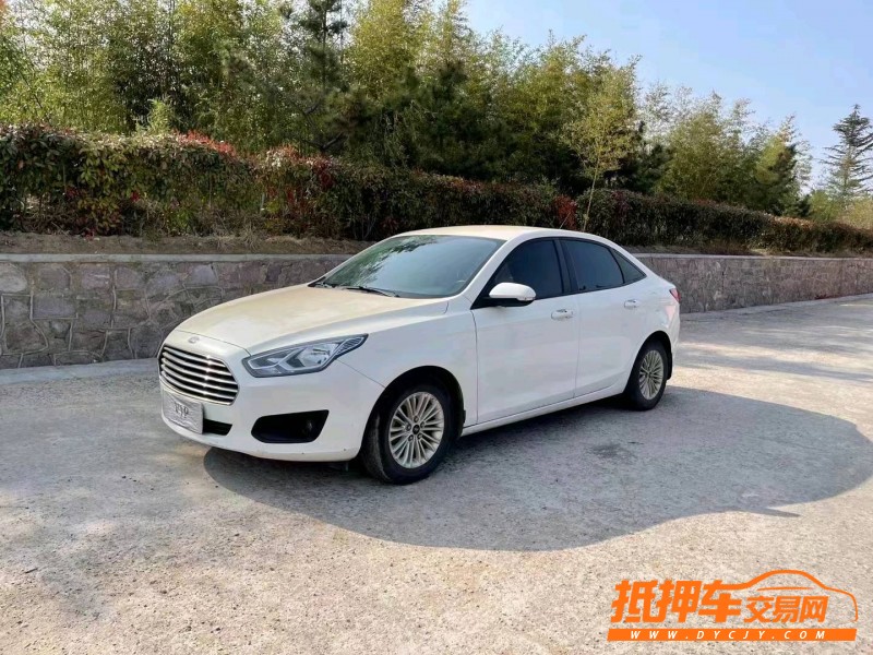 北京16年福特福睿斯2