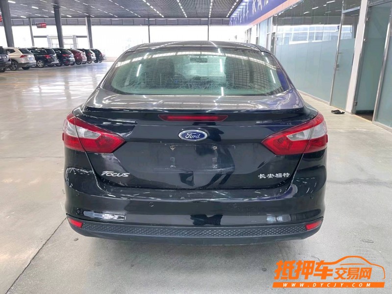 济宁13年福特福克斯1