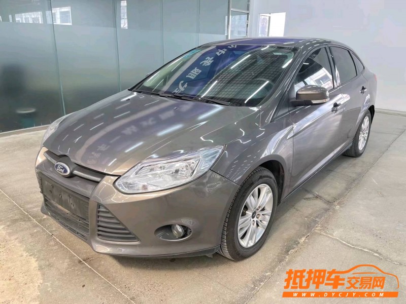 济宁15年福特福克斯1