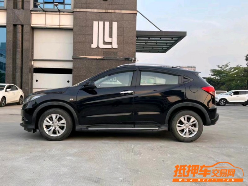 东莞15年本田缤智4