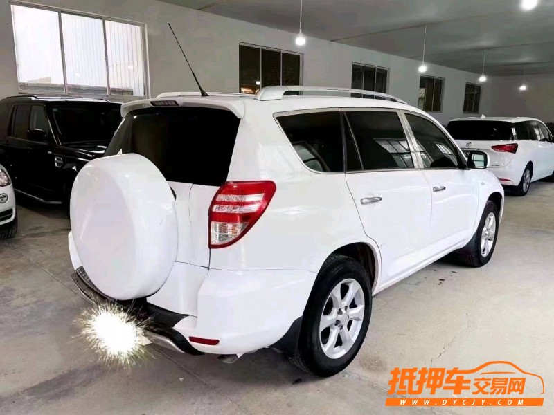 潍坊12年丰田RAV47