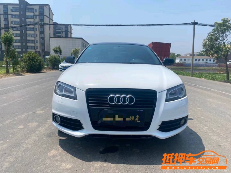 徐州13年奧迪A38