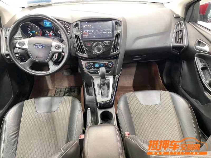 济宁13年福特福克斯5