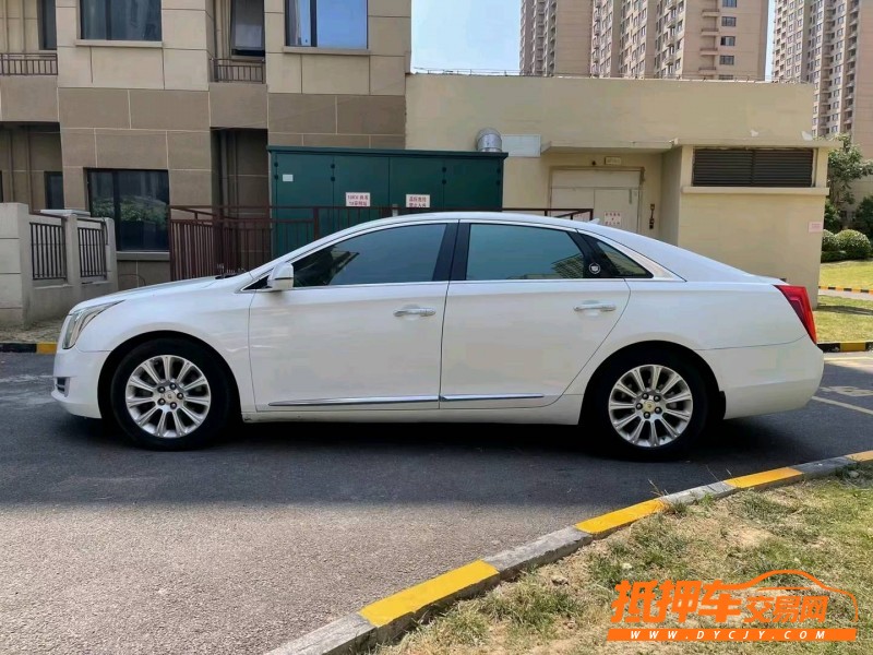 徐州16年凯迪拉克XTS3