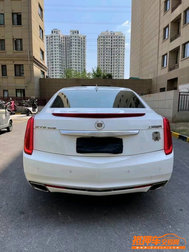 徐州16年凯迪拉克XTS4