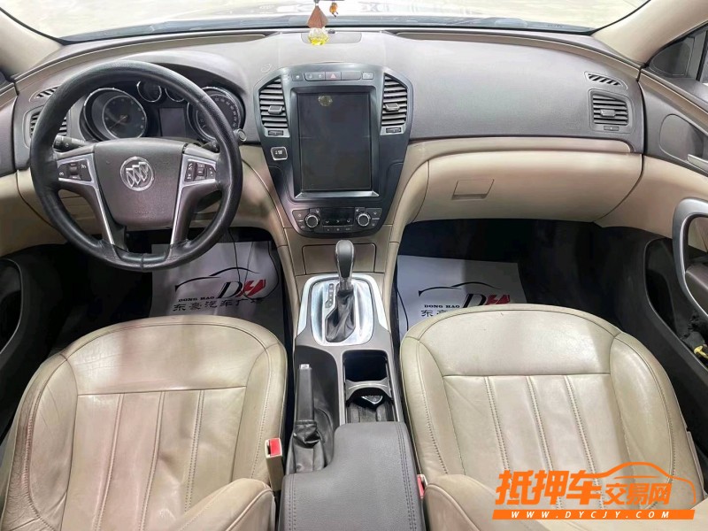 济宁13年别克君威5