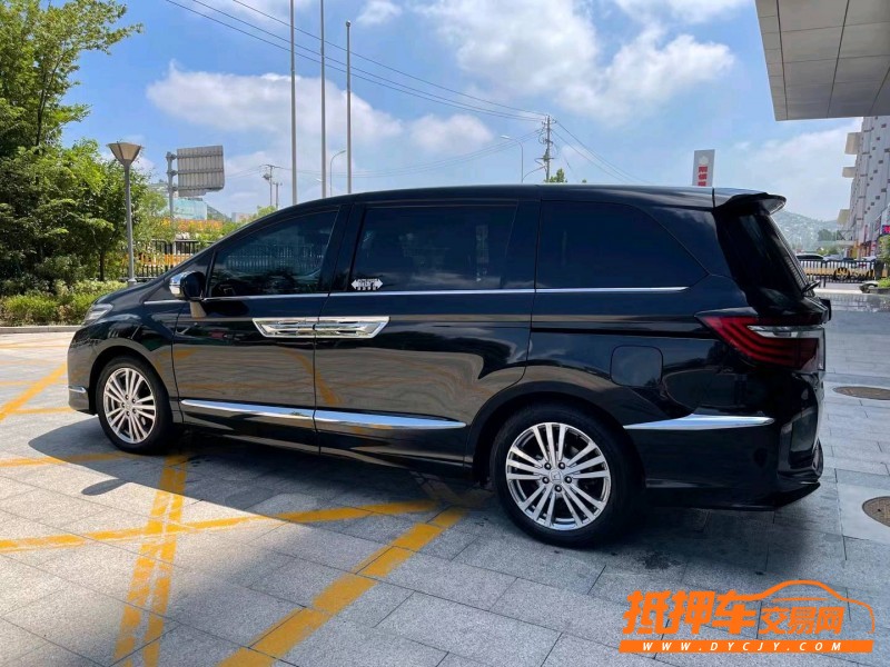 济宁16年本田艾力绅2