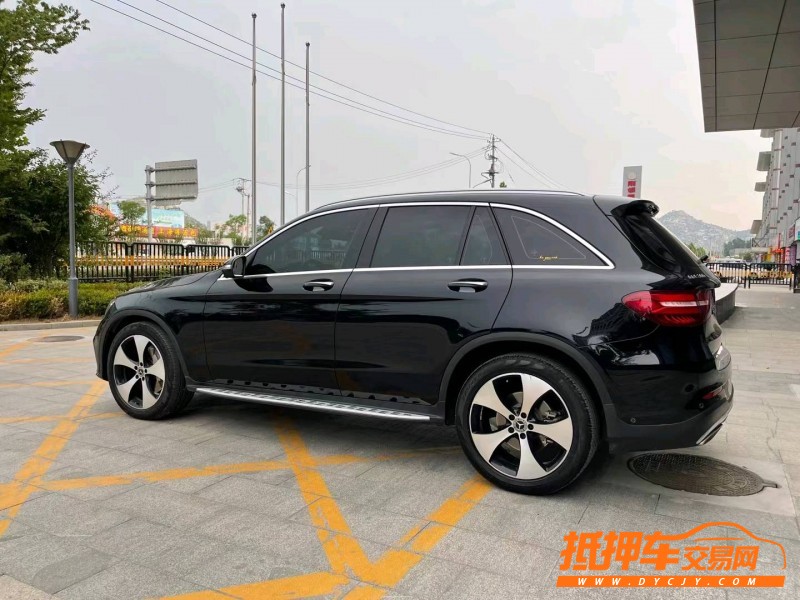 濟寧18年奔馳GLC1
