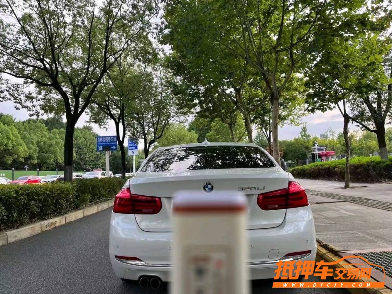北京17年寶馬3系2