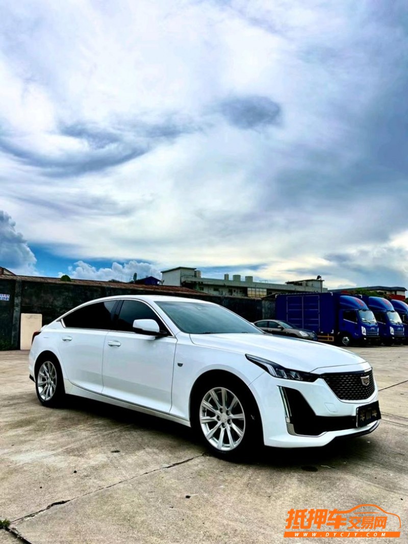 东莞20年凯迪拉克CT52