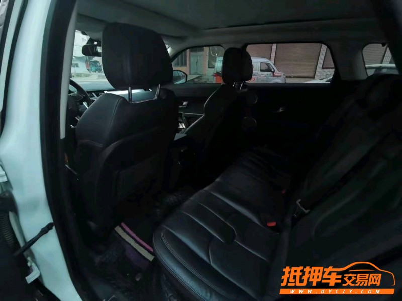 潍坊16年路虎极光6