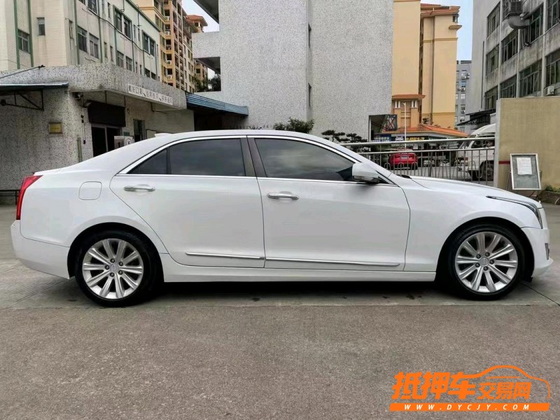 中山17年凯迪拉克ATS2