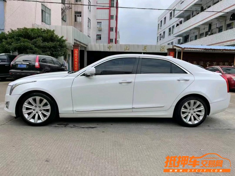 中山17年凯迪拉克ATS3