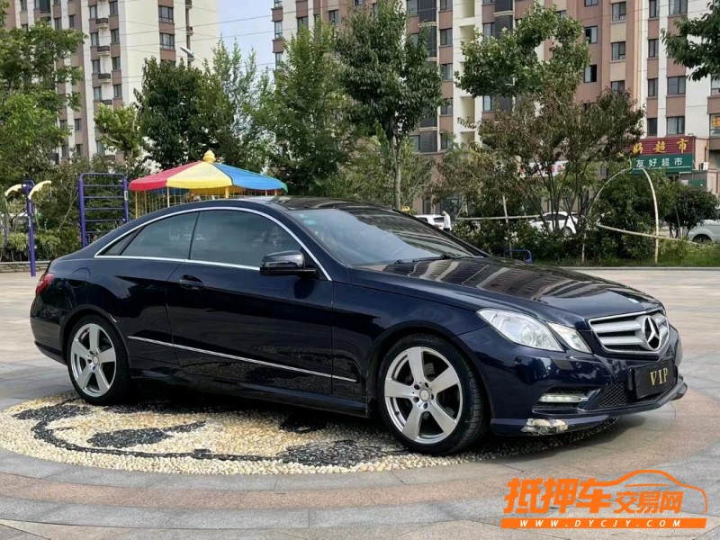 青岛13年奔驰E7