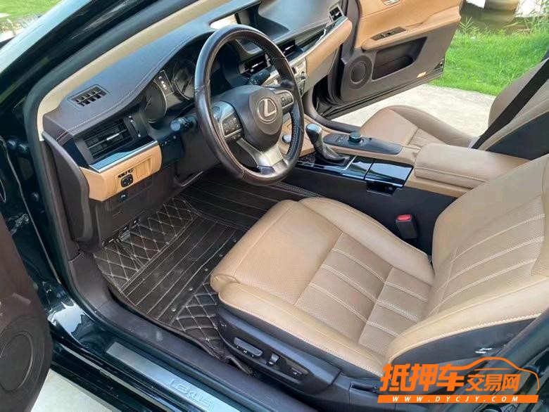 徐州17年雷克萨斯ES3