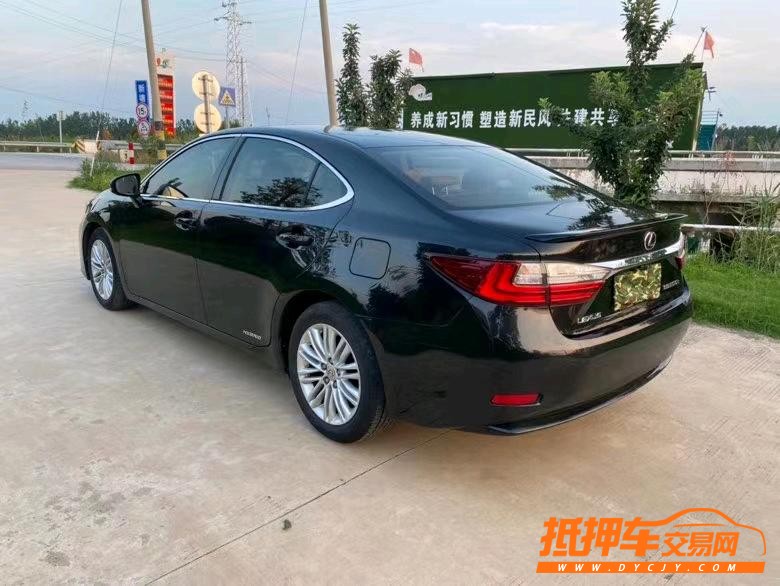 徐州17年雷克萨斯ES6