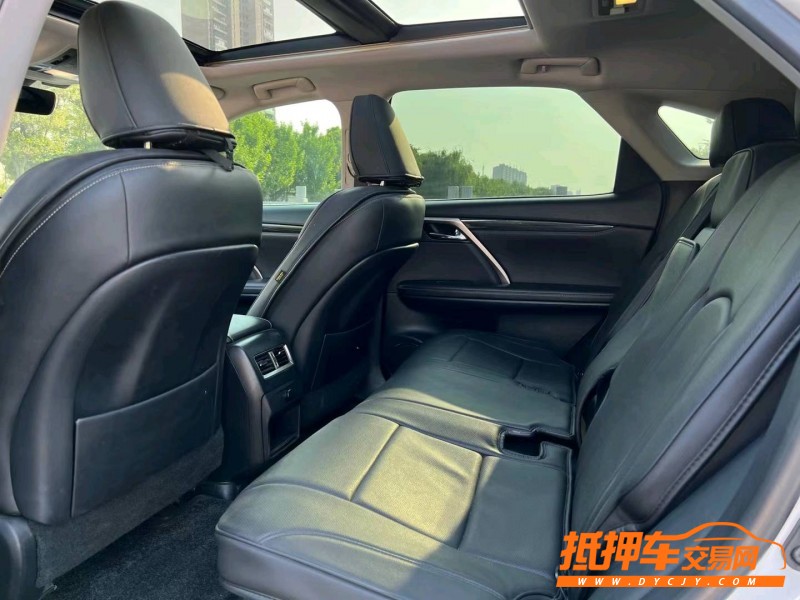 徐州17年雷克萨斯RX8