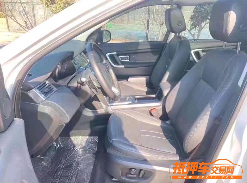 广州18年路虎发现神行6