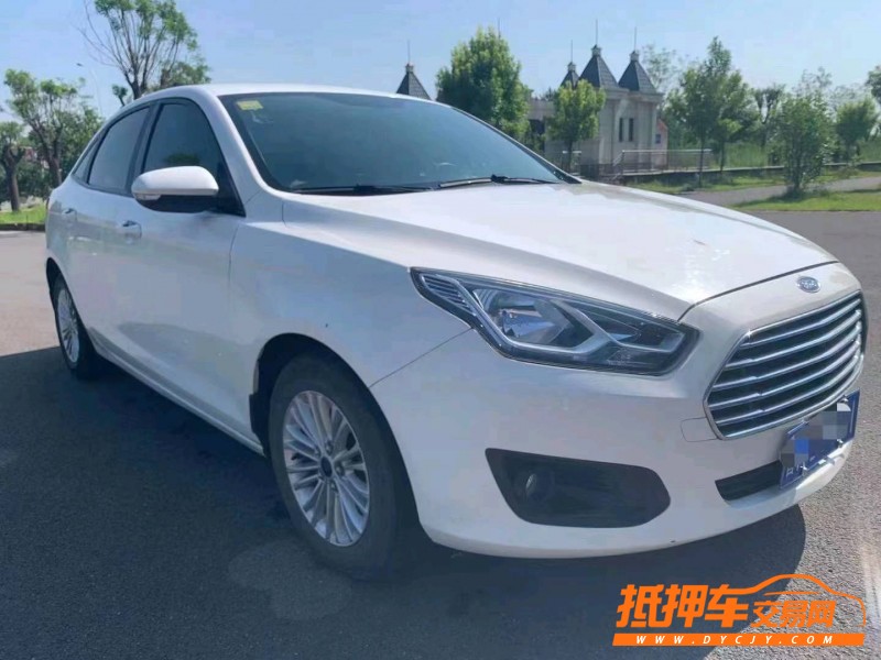 烟台17年福特福睿斯4