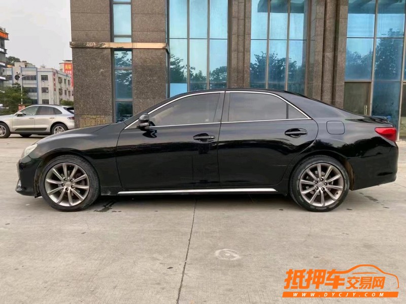 东莞14年丰田锐志4