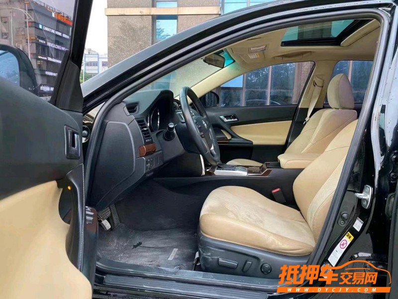 东莞14年丰田锐志7