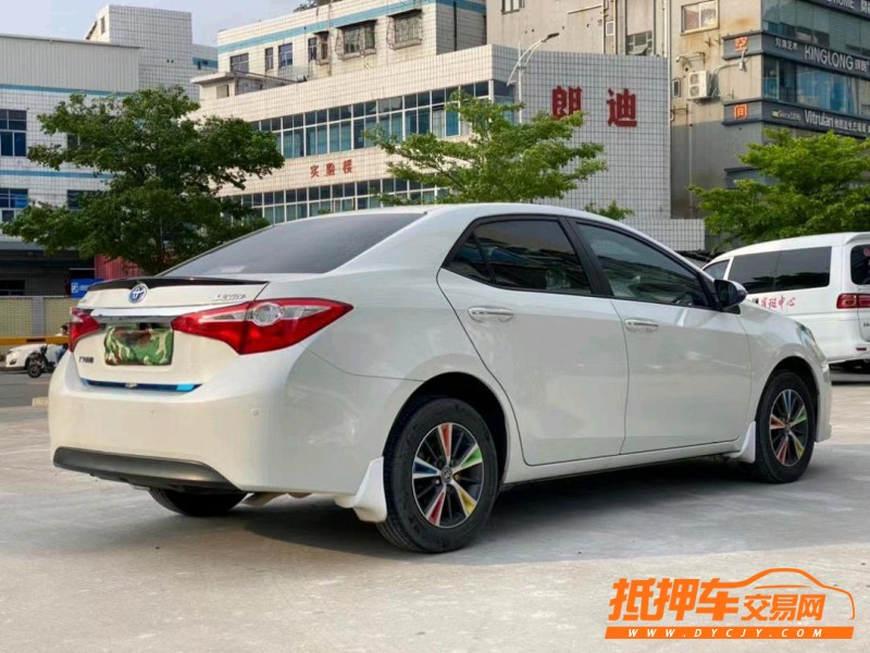 东莞16年丰田雷凌8