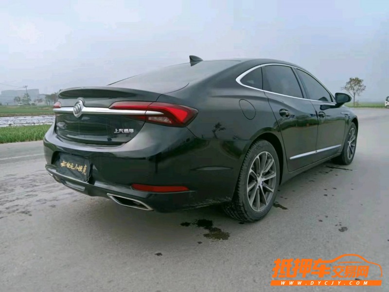 徐州20年别克君越7