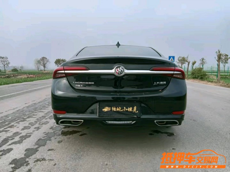 徐州20年别克君越9