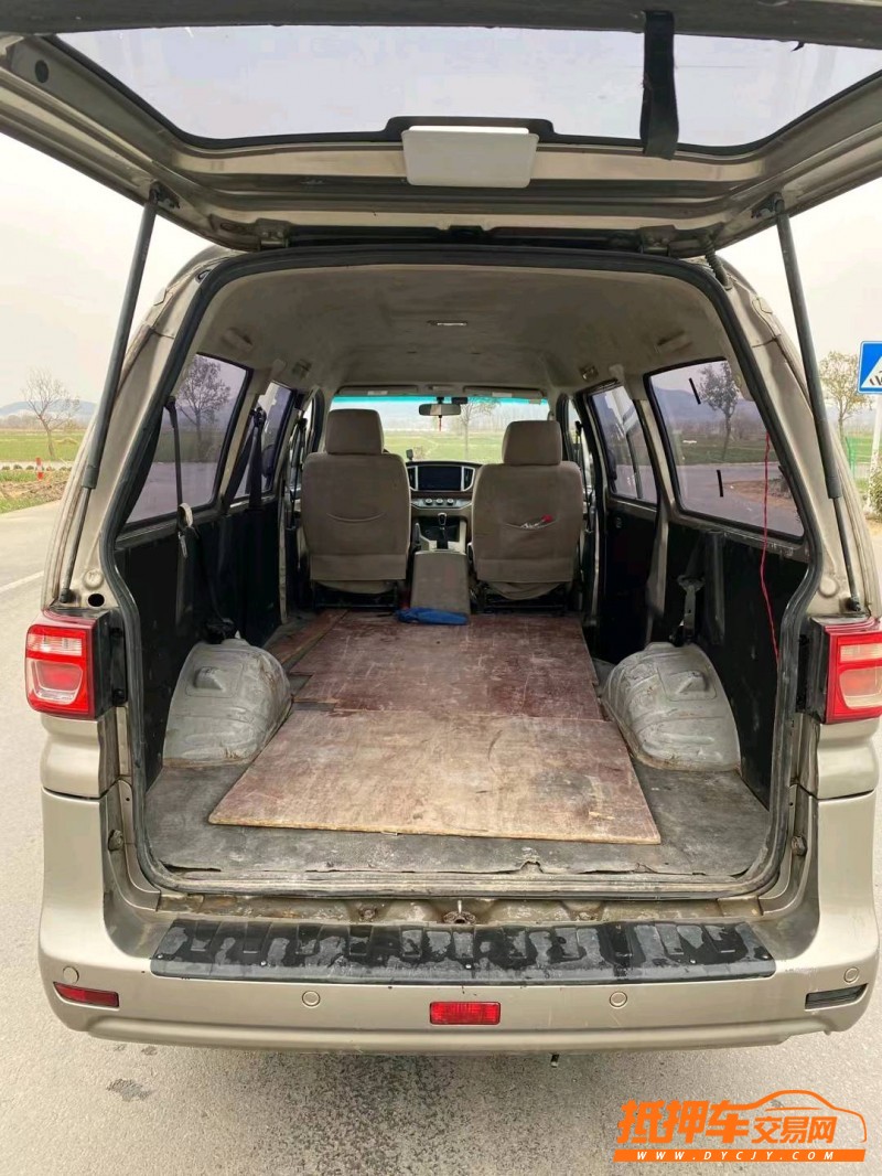 徐州19年东风菱智6