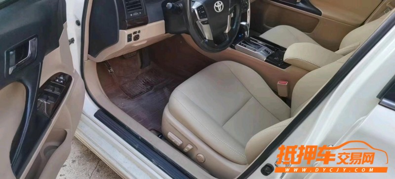 北京13年丰田锐志6