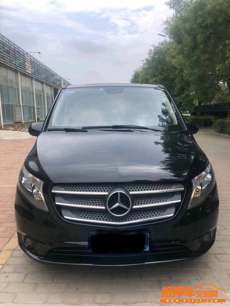 潍坊19年奔驰威霆1