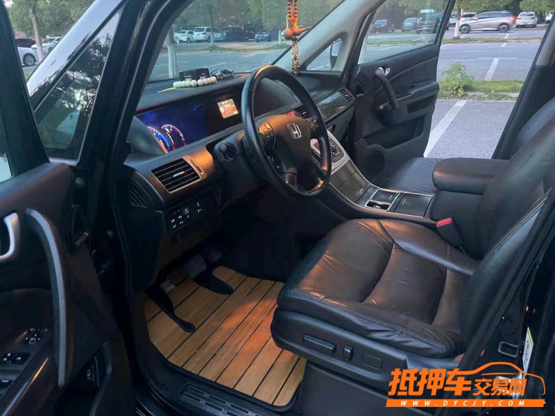 北京12年本田艾力绅8