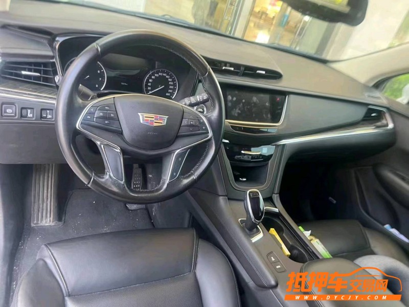 枣庄18年凯迪拉克XT56