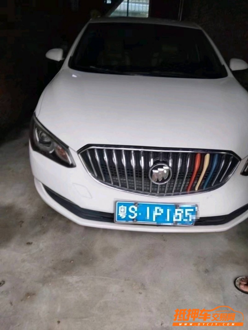 佛山17年别克英朗4
