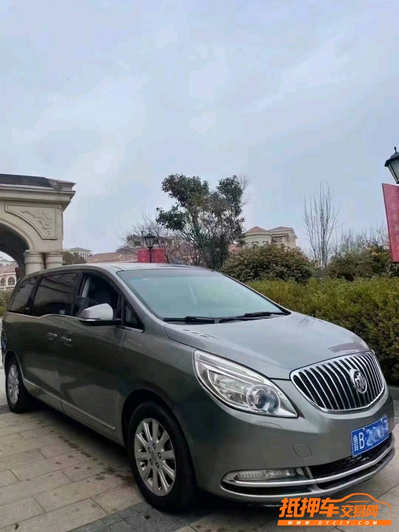 烟台11年别克GL82