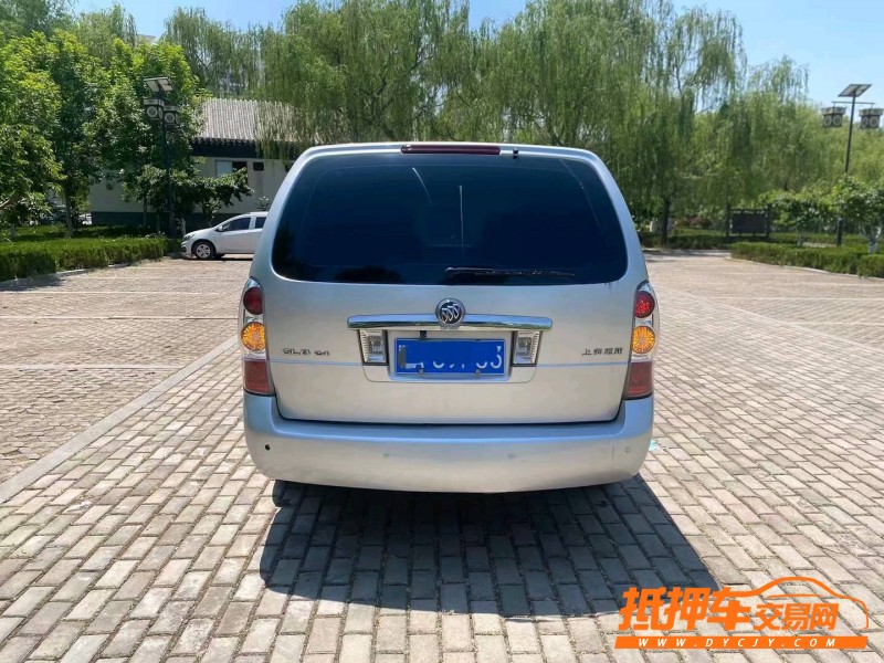 济宁13年别克GL89