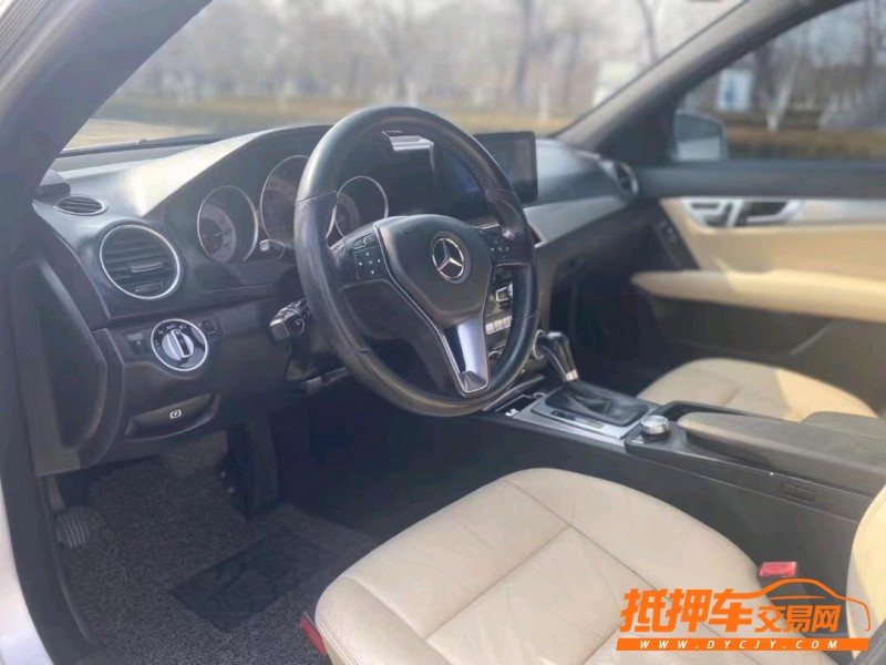 济宁12年奔驰C4