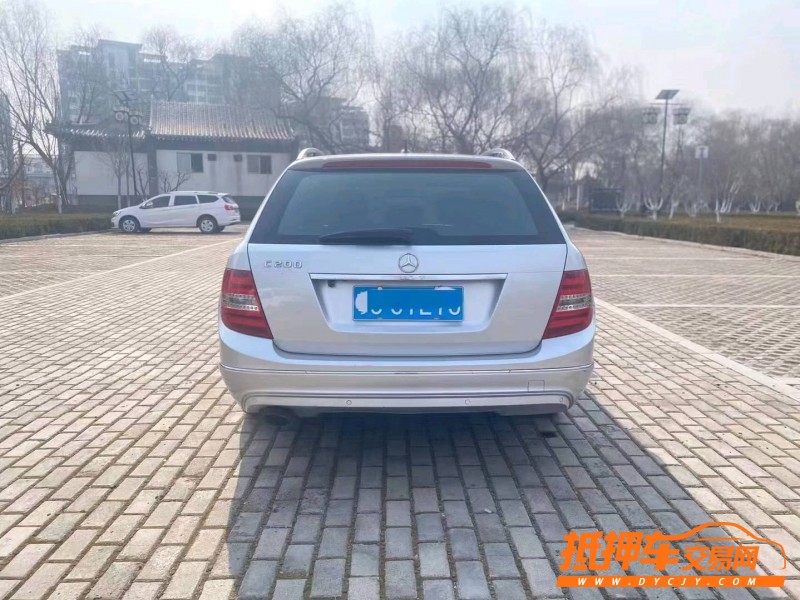 济宁12年奔驰C9