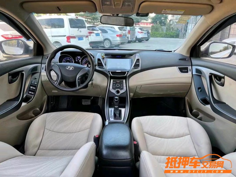 东莞17年现代朗动5