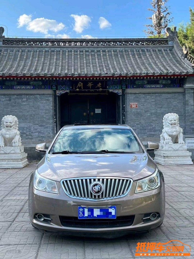 邯郸11年别克君越1