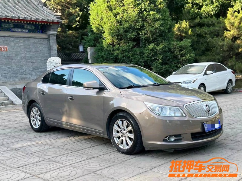 邯郸11年别克君越5