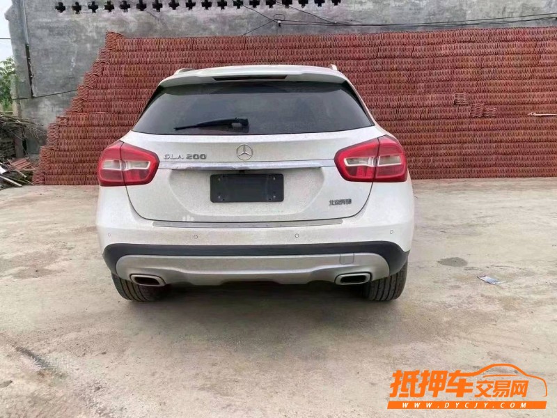 邢台17年奔驰GLA5