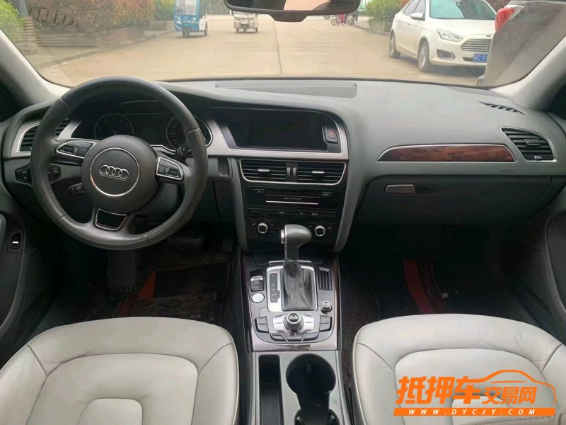 徐州13年奥迪A4L6