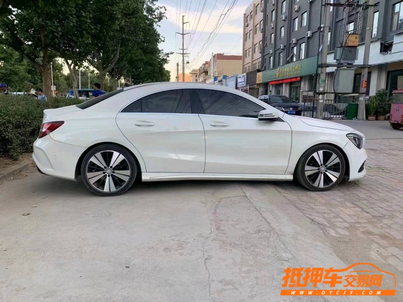 烟台16年奔驰CLA9