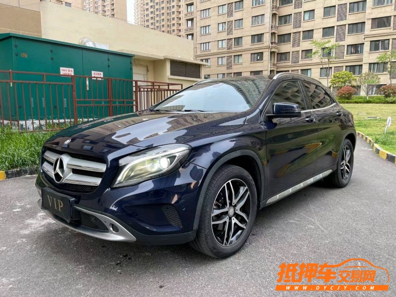 徐州15年奔驰GLA8