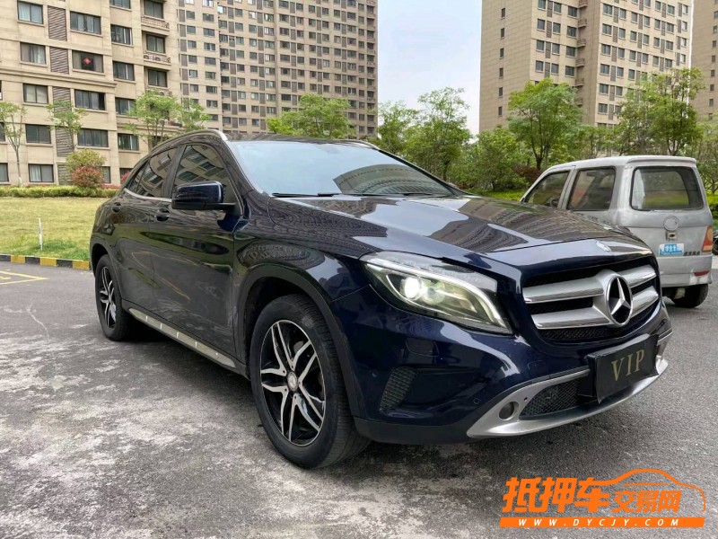 徐州15年奔驰GLA7