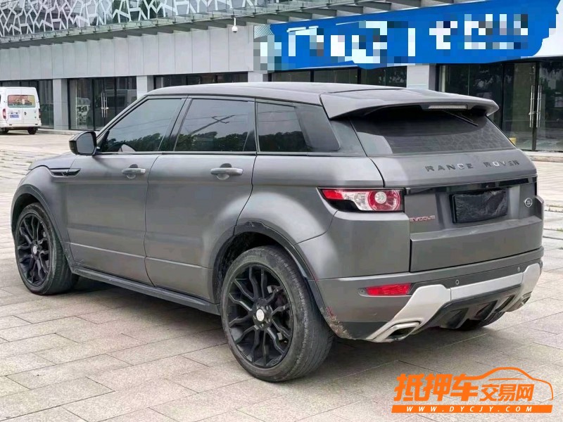 青岛14年路虎极光7