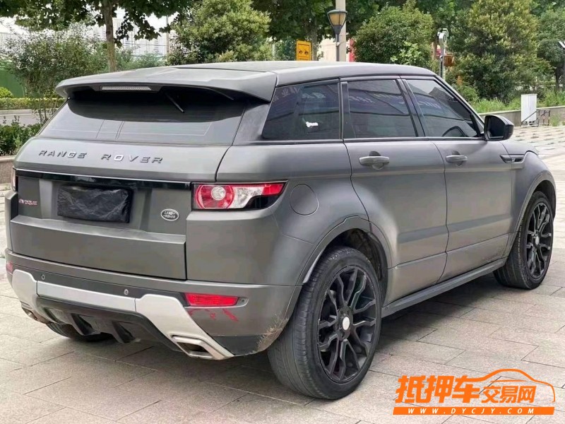 青岛14年路虎极光8