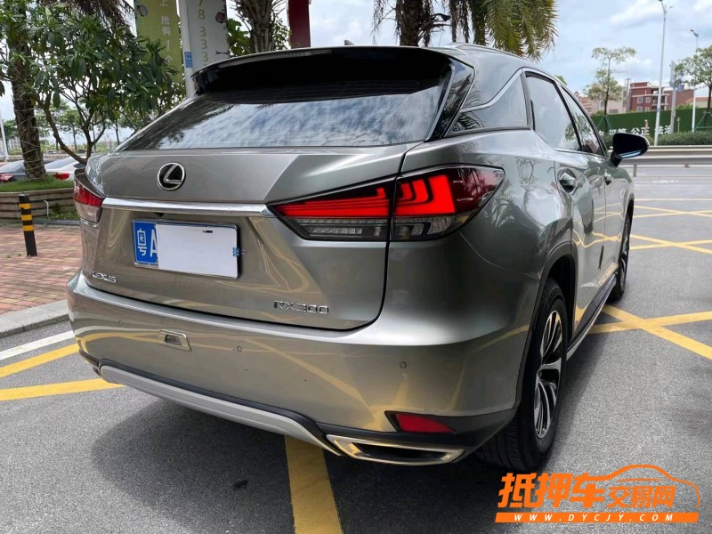 佛山20年雷克萨斯RX6